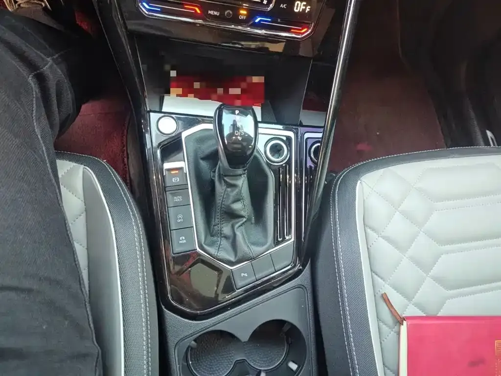 Volkswagen Tayron 2023 из CN, фото 4