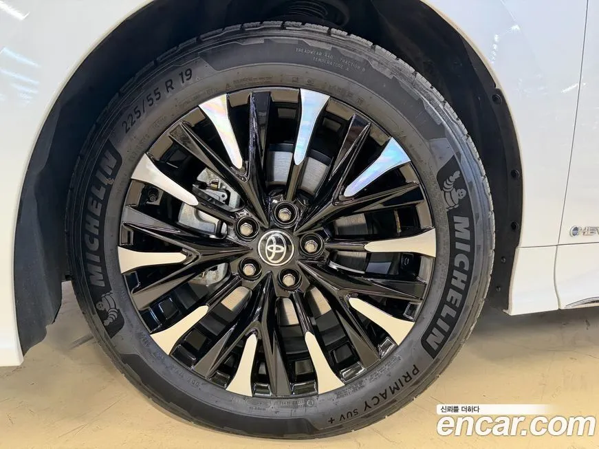 Toyota Alphard 2024 из KR, фото 10