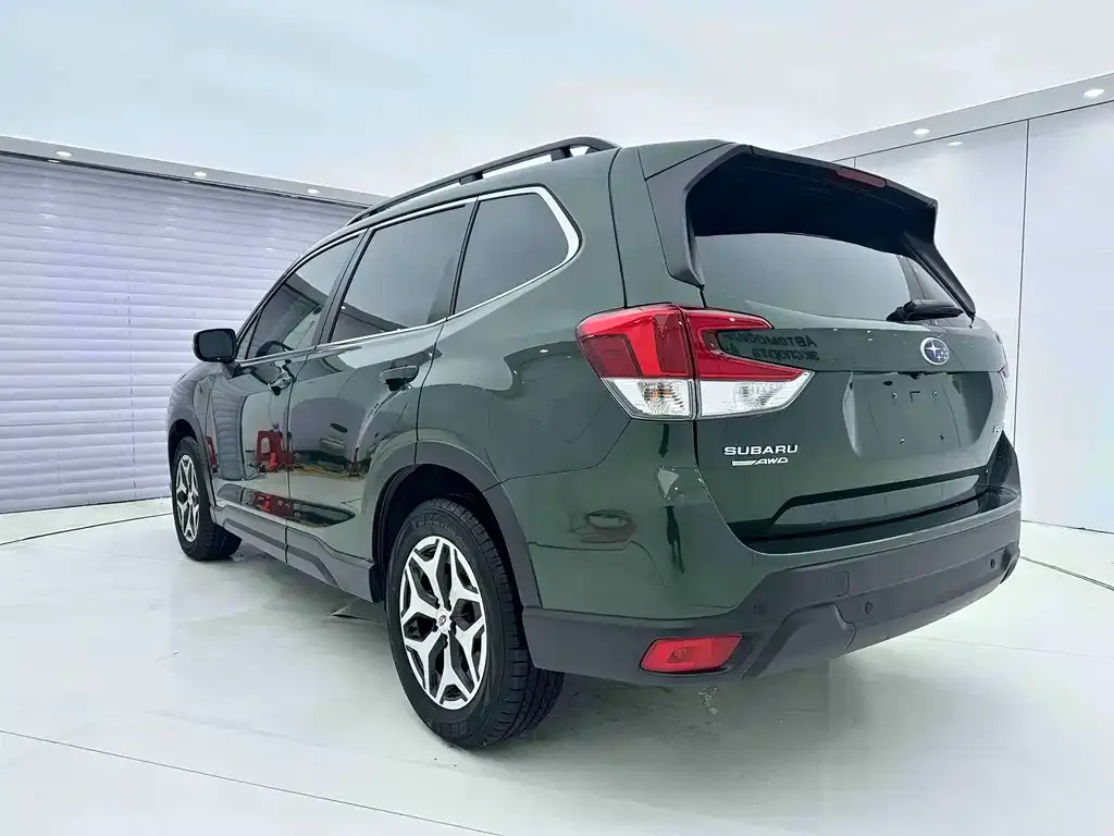 Subaru Forester 2022 из CN, фото 6