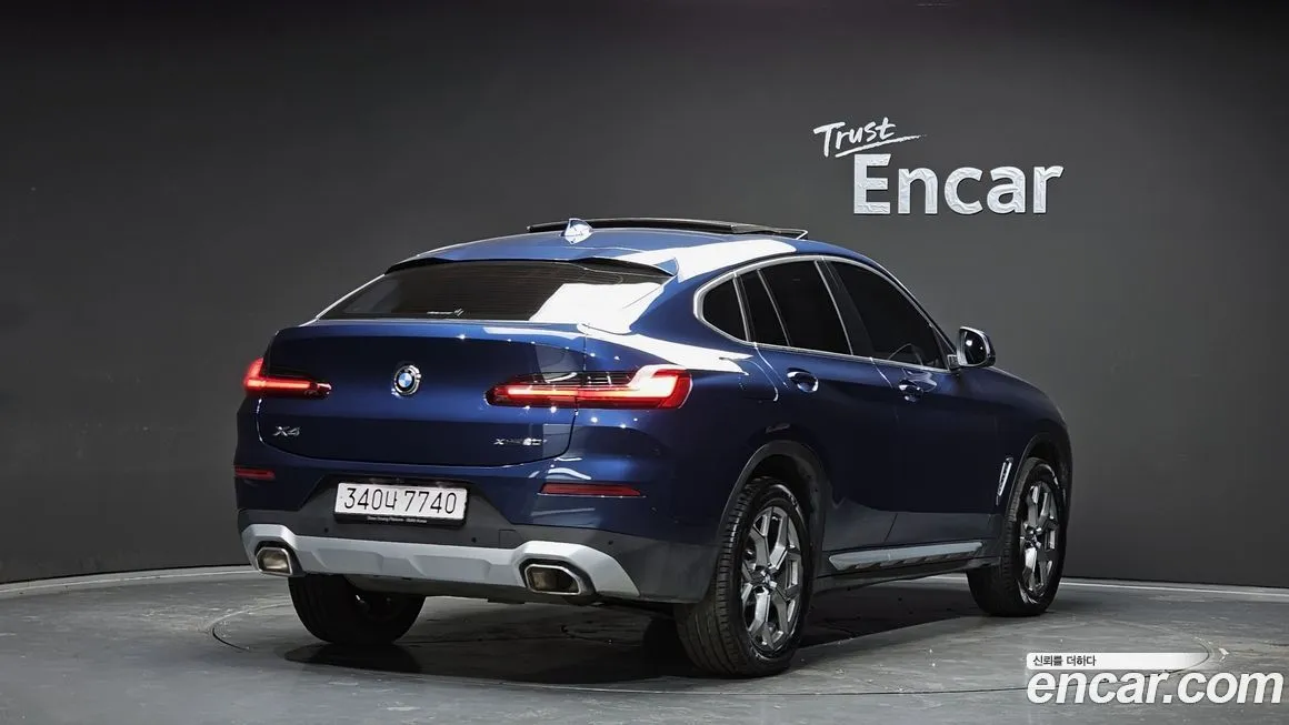 BMW X4 2023 из KR, фото 2