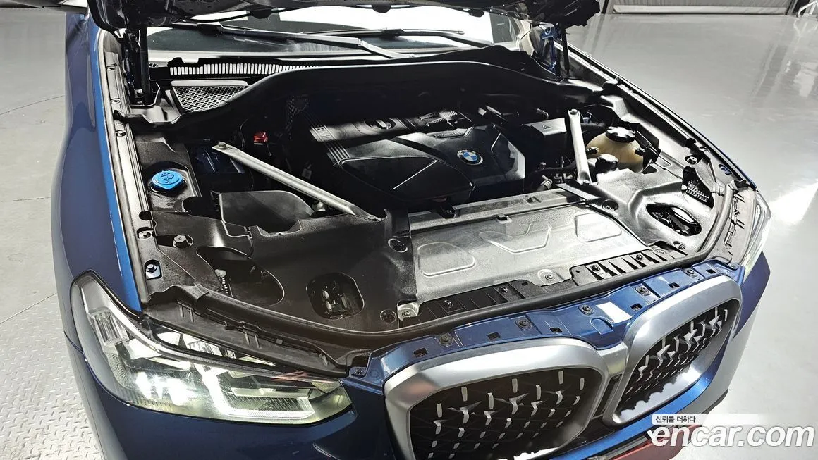BMW X4 2023 из KR, фото 10