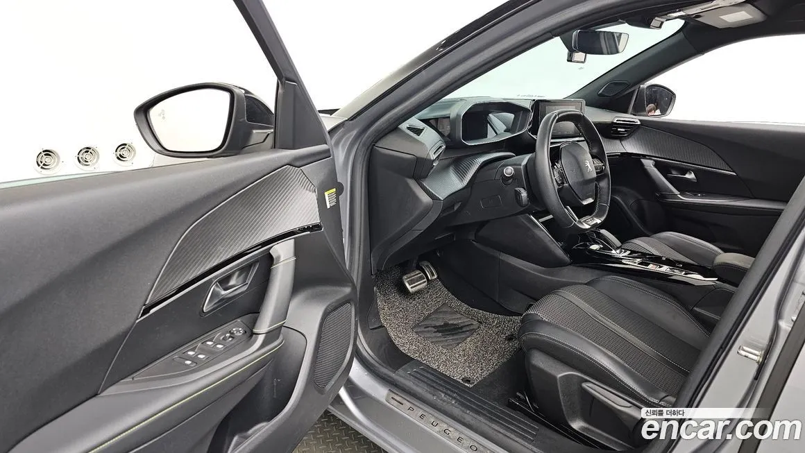 Peugeot 2008 2021 из KR, фото 7
