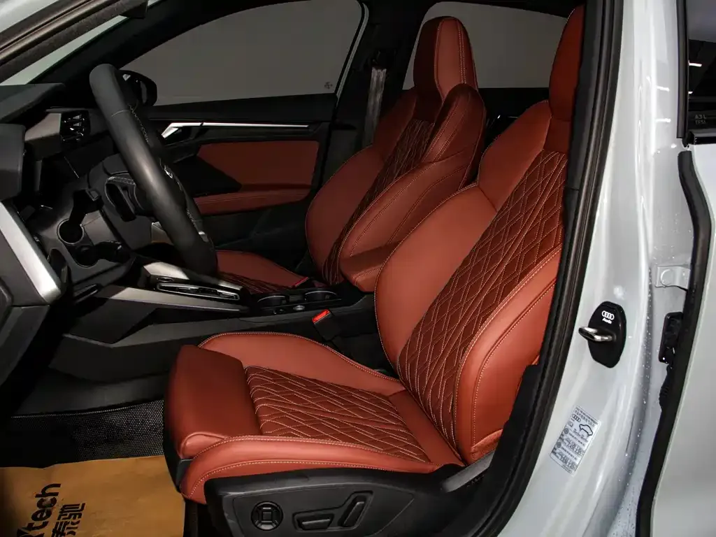 Audi A3 2025 из CN, фото 10