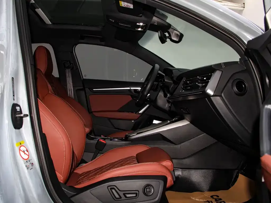 Audi A3 2025 из CN, фото 8