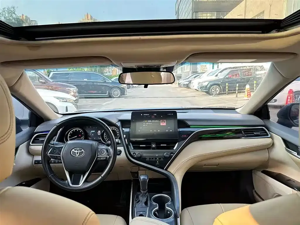 Toyota Camry 2021 из CN, фото 8