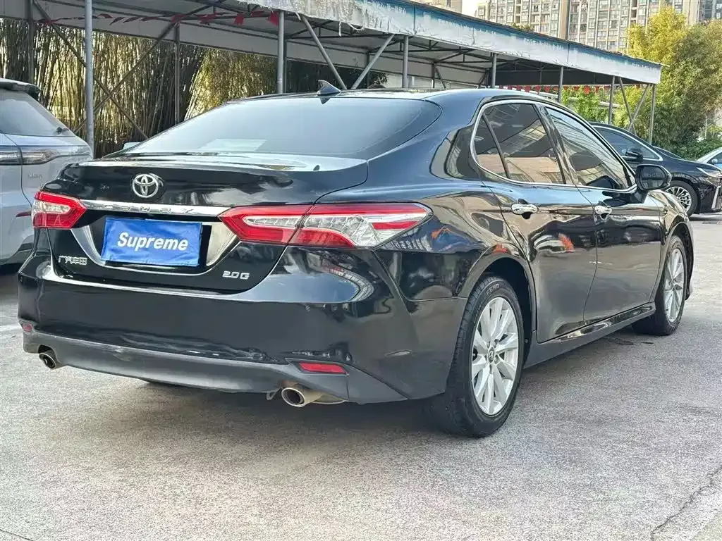 Toyota Camry 2021 из CN, фото 2