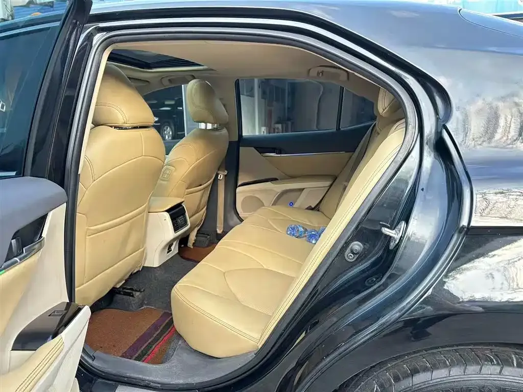 Toyota Camry 2021 из CN, фото 6