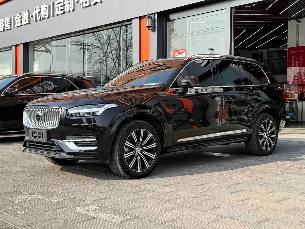 Volvo XC90 2024 из CN, фото 1