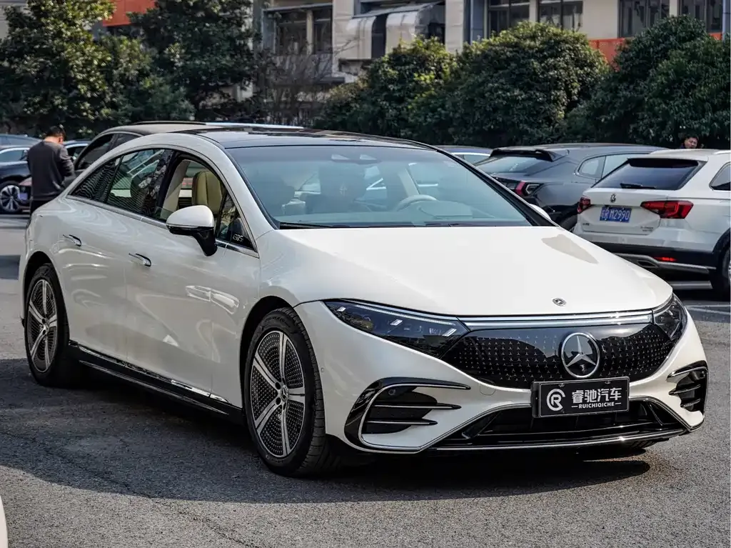 Mercedes-Benz EQS 2024 из CN, фото 8