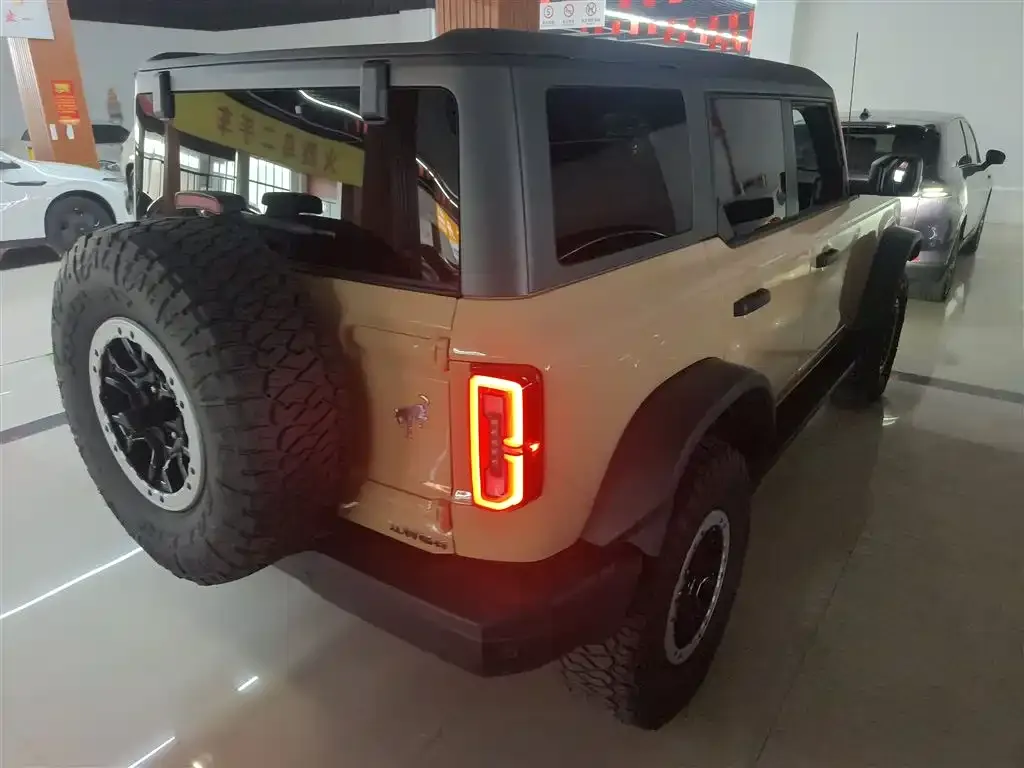 Ford Bronco 2025 из CN, фото 10