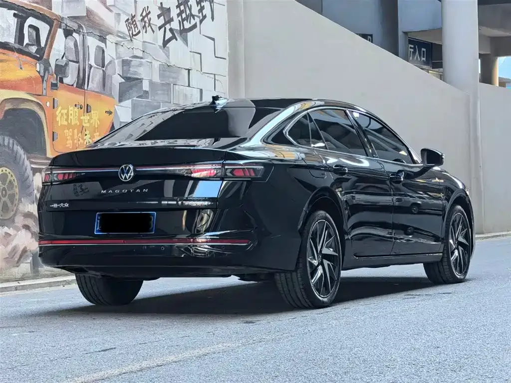 Volkswagen Magotan 2024 из CN, фото 3