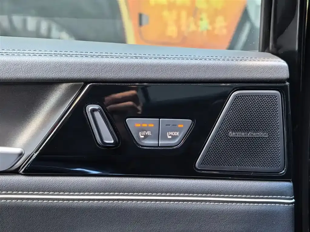 Volkswagen Magotan 2024 из CN, фото 10