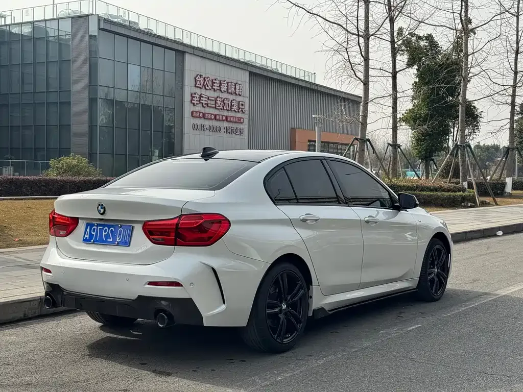 BMW 1 Series 2021 из CN, фото 5