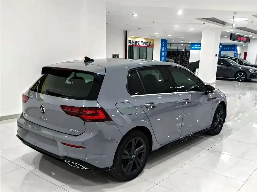 Volkswagen Golf 2022 из CN, фото 9