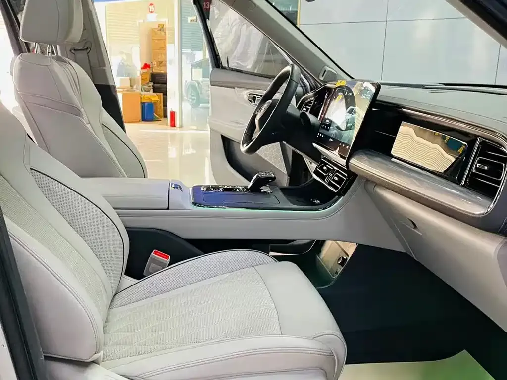GAC Motor Trumpchi GS8 2022 из CN, фото 3