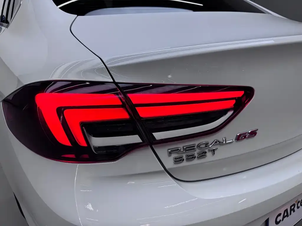 Buick Regal 2021 из CN, фото 3