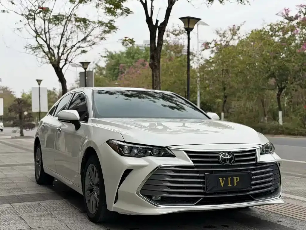 Toyota Avalon 2021 из CN, фото 9