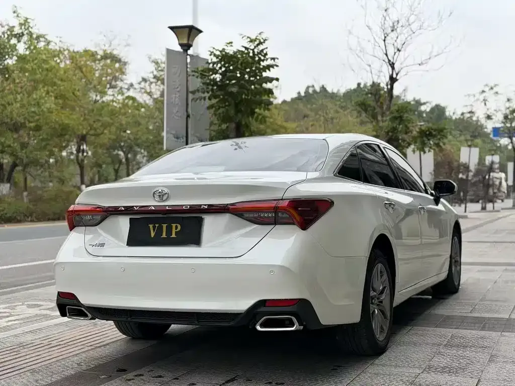 Toyota Avalon 2021 из CN, фото 2
