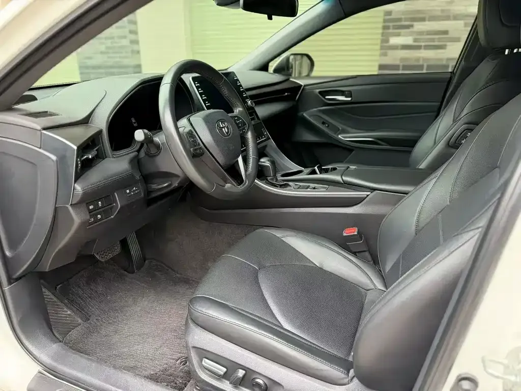 Toyota Avalon 2021 из CN, фото 3