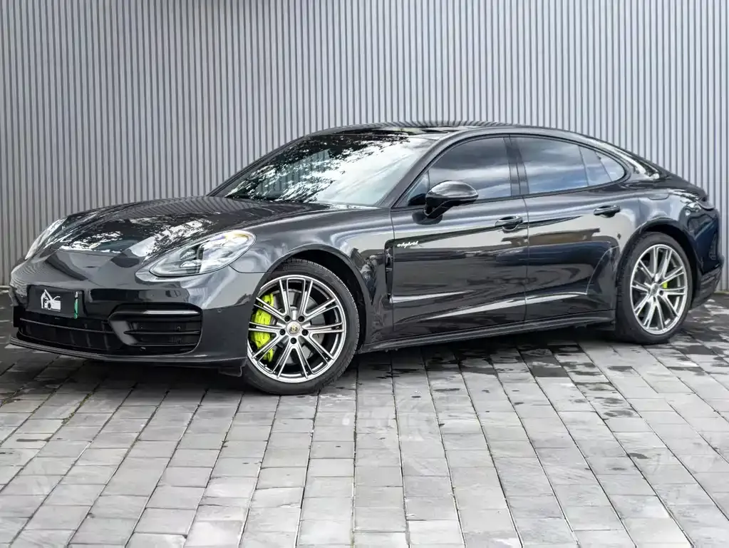 Porsche Panamera Hybrid