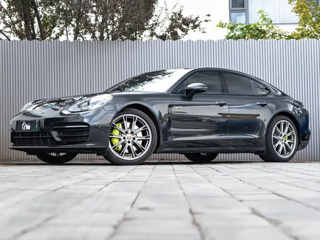 Porsche Panamera Hybrid 2022 из CN, фото 9