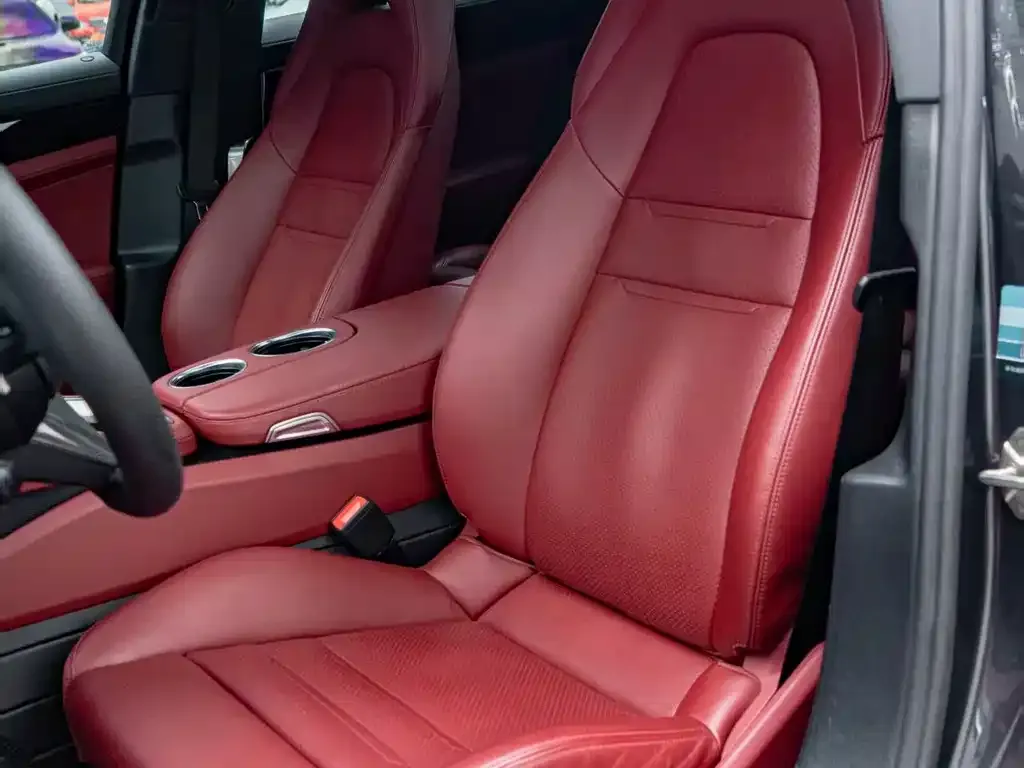 Porsche Panamera Hybrid 2022 из CN, фото 2