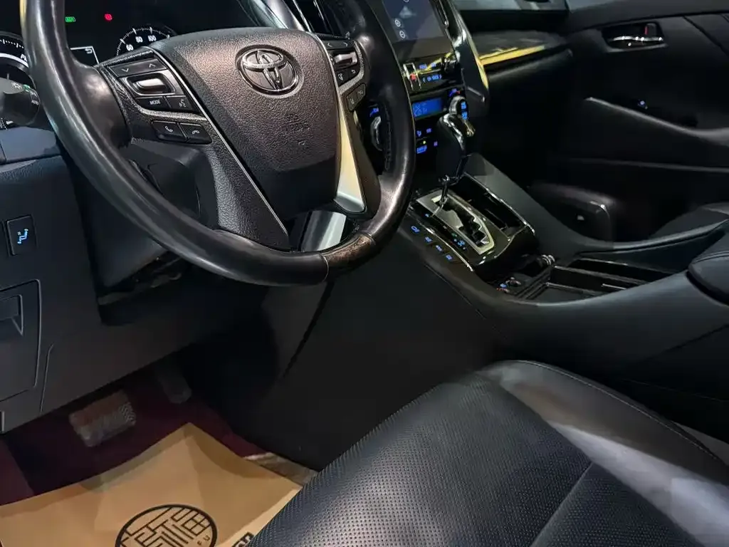 Toyota Alphard 2021 из CN, фото 2