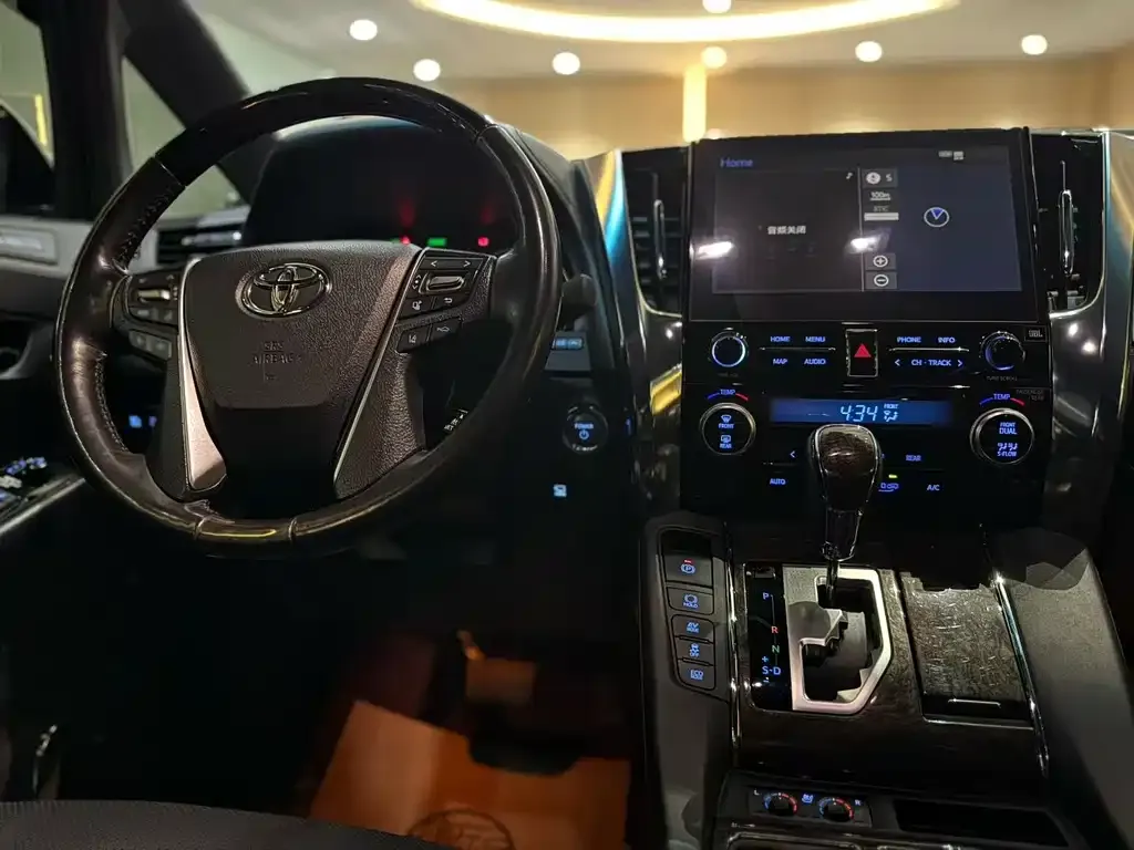 Toyota Alphard 2021 из CN, фото 6