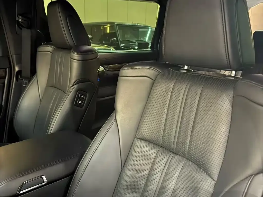 Toyota Alphard 2021 из CN, фото 3