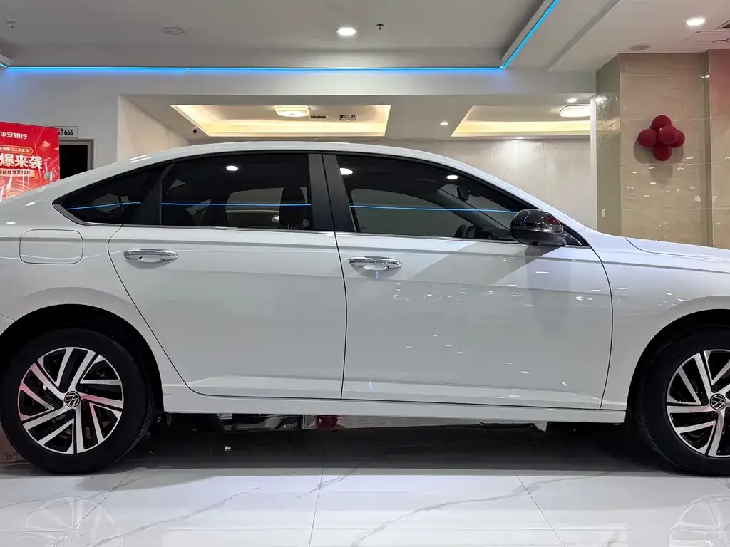 Volkswagen Lavida 2025 из CN, фото 3