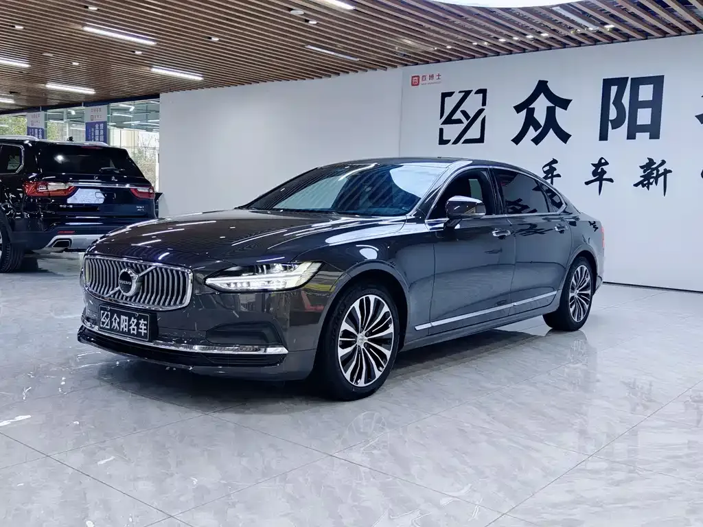 Volvo S90 2023 из CN, фото 1