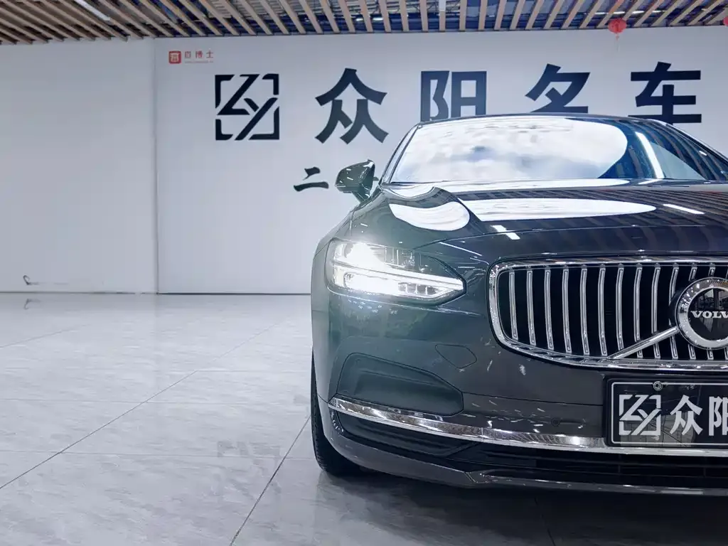 Volvo S90 2023 из CN, фото 6