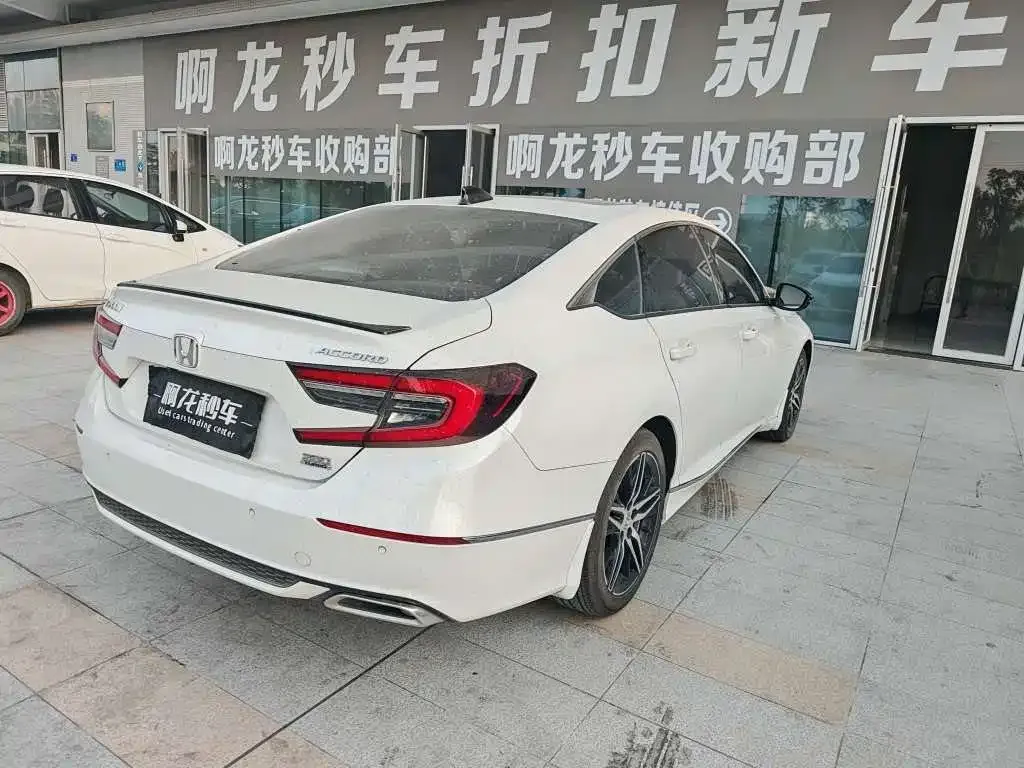 Honda Accord 2023 из CN, фото 3