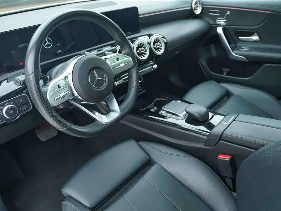 Mercedes-Benz A-Class 2022 из CN, фото 7