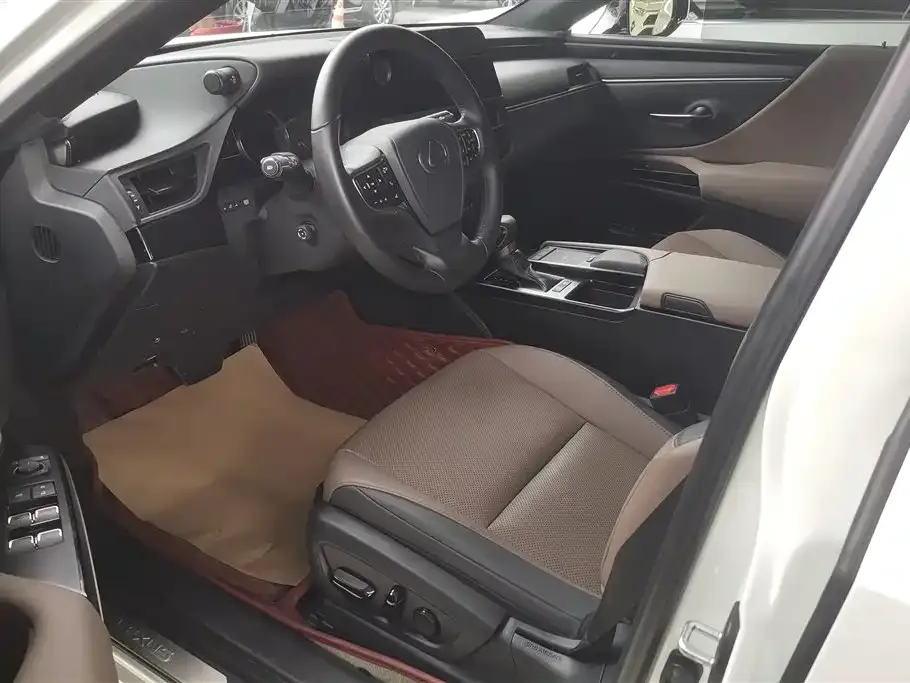 Lexus ES 2022 из CN, фото 6