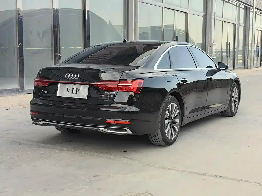 Audi A6L 2024 из CN, фото 8
