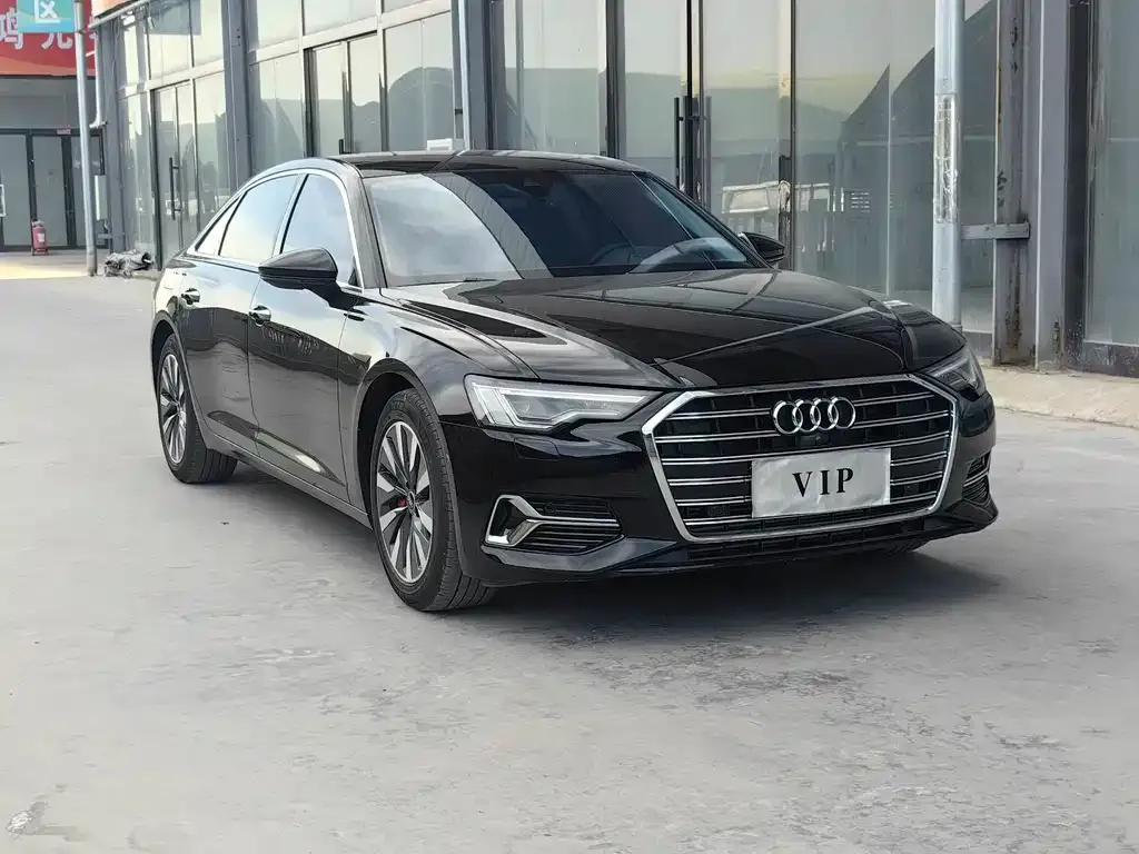 Audi A6L 2024 из CN, фото 4