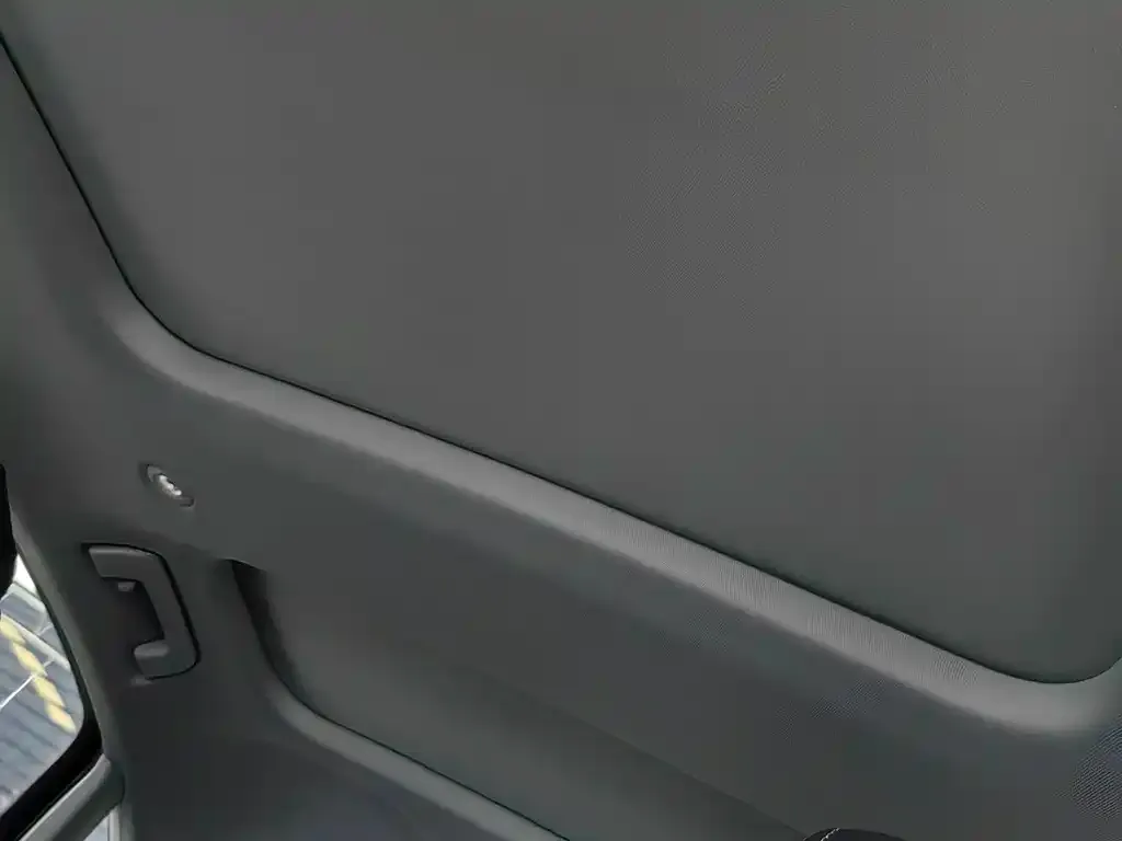 Audi A6L 2024 из CN, фото 2