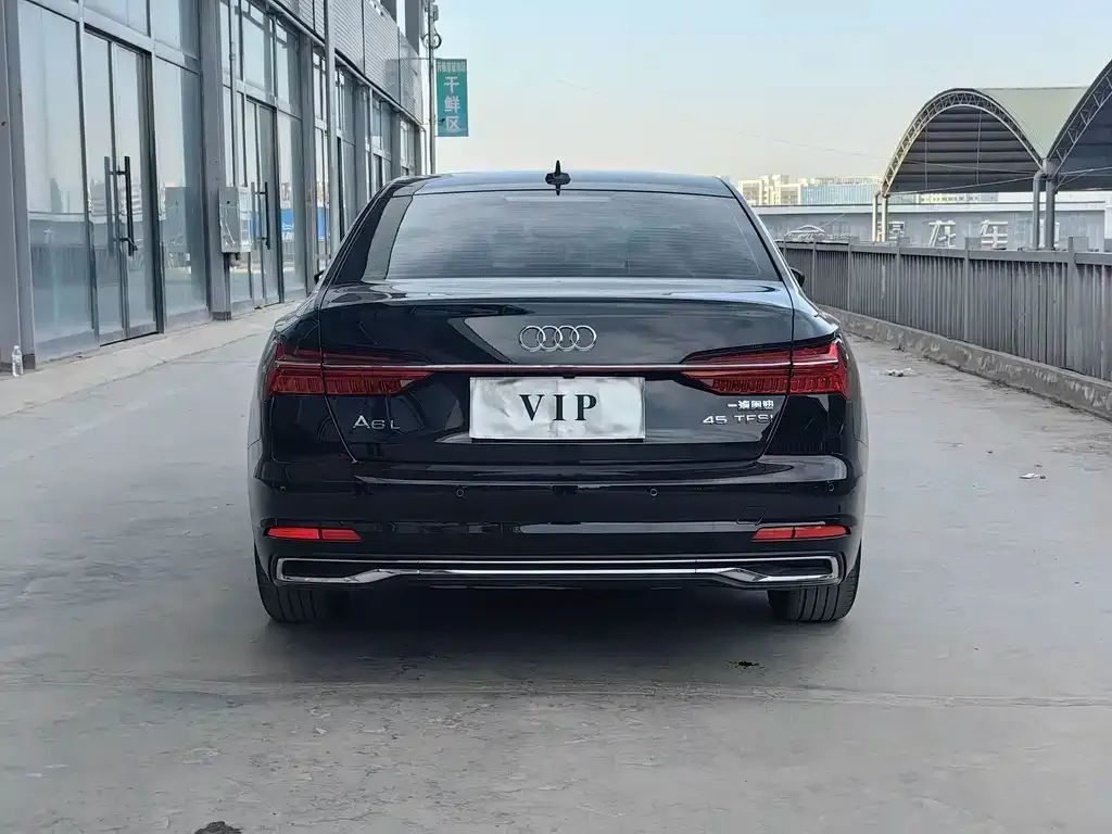 Audi A6L 2024 из CN, фото 10