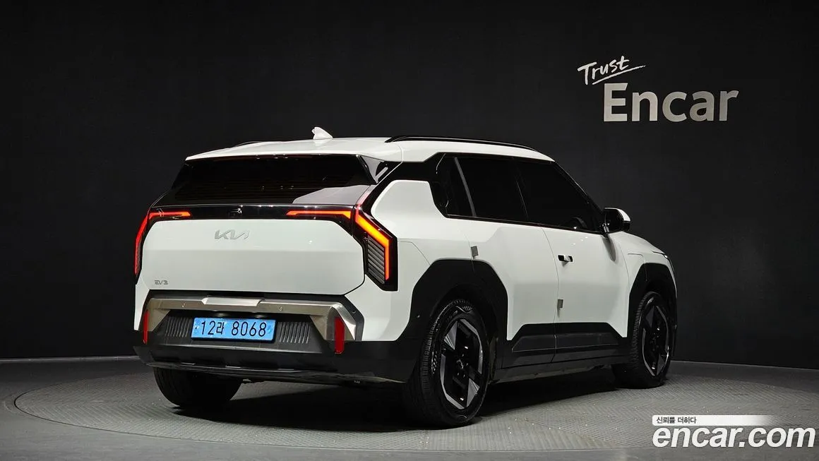 Kia EV3 — фото 6