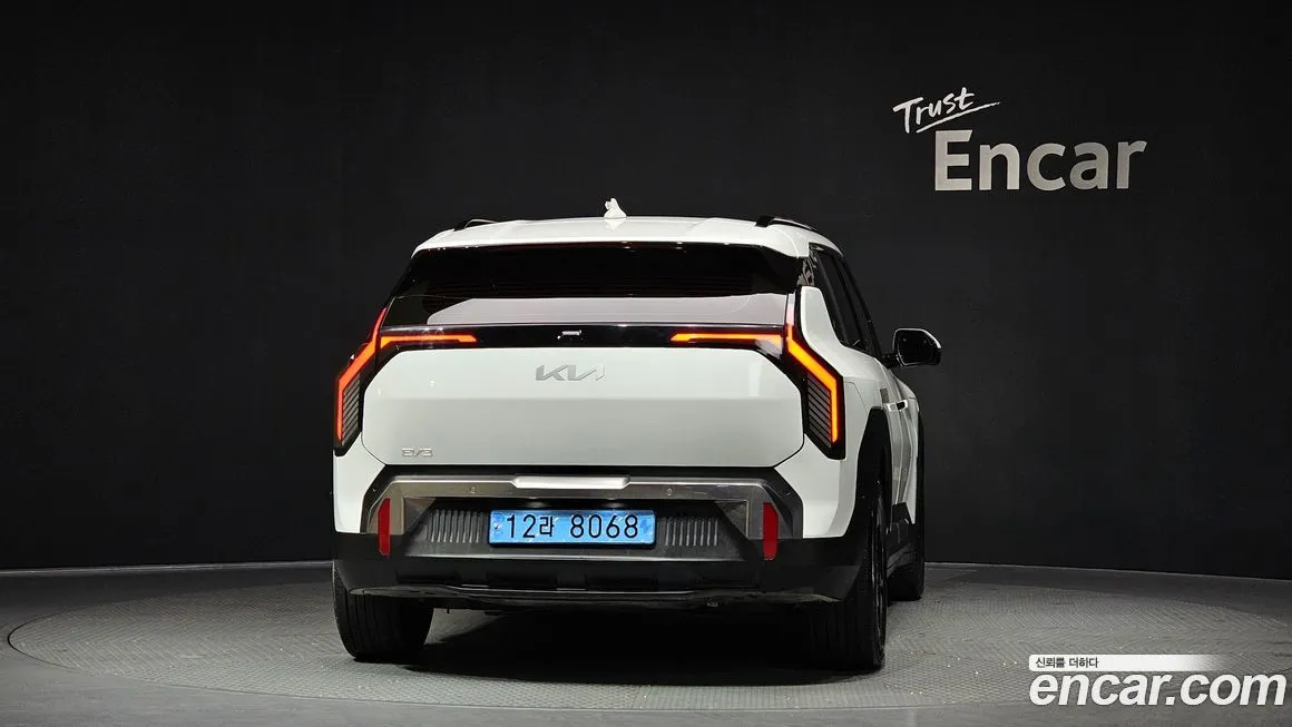 Kia EV3 — фото 3