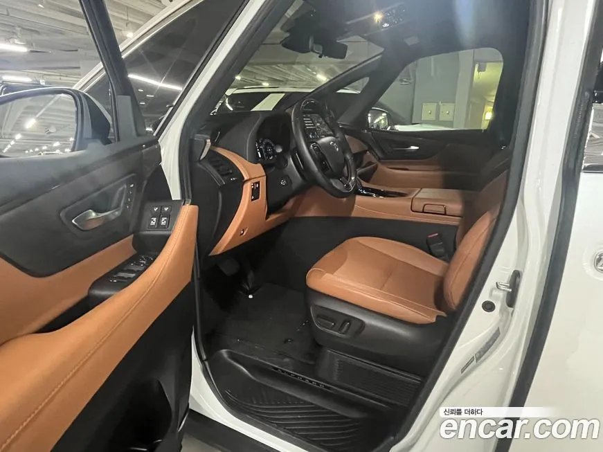 Toyota Alphard — фото 3