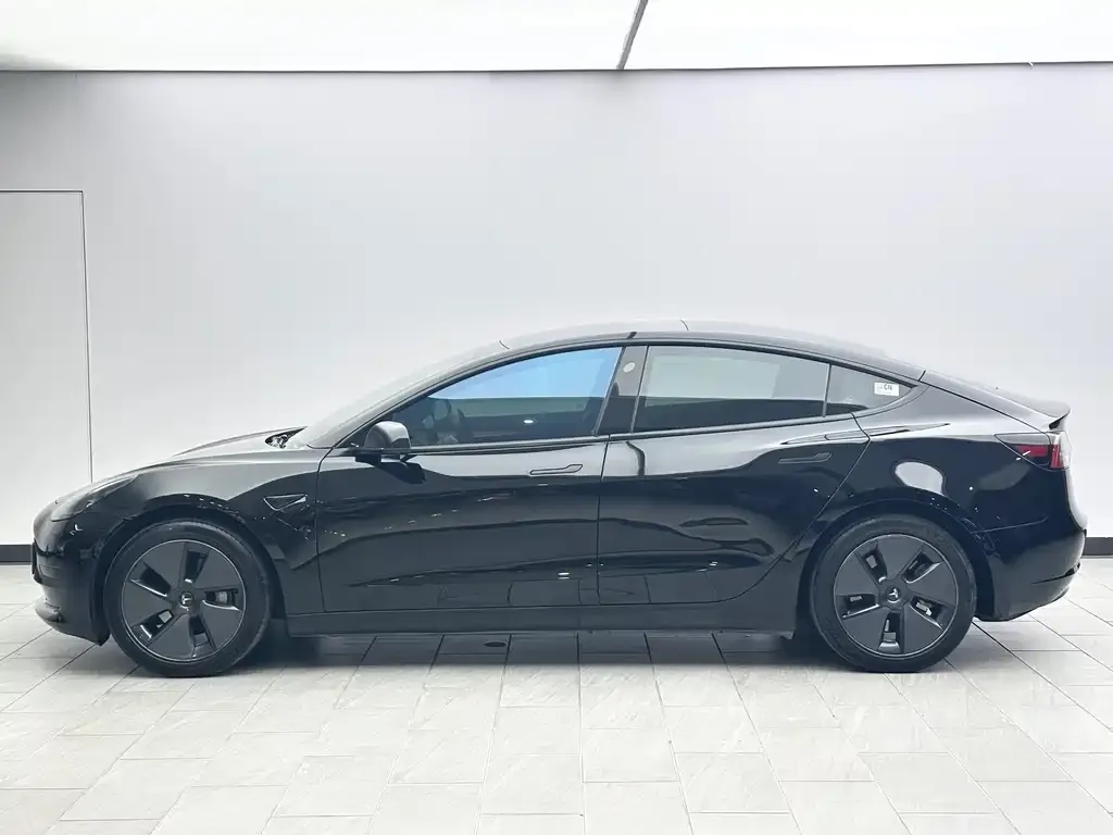 Tesla Model 3 2023 из CN, фото 5