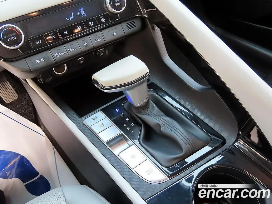Hyundai AVANTE — фото 7