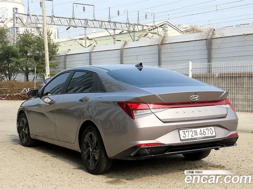 Hyundai AVANTE — фото 6