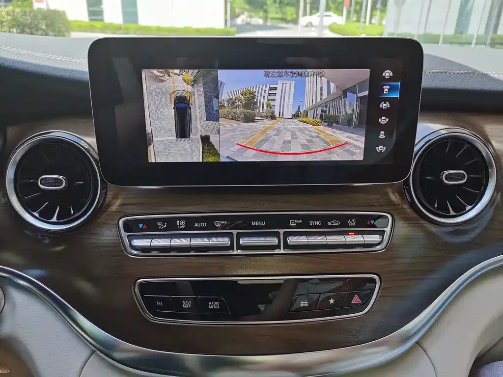 Mercedes-Benz V-Class 2021 из CN, фото 10