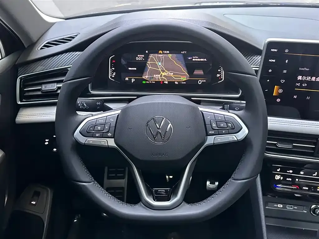 Volkswagen Tiguan L 2025 из CN, фото 2