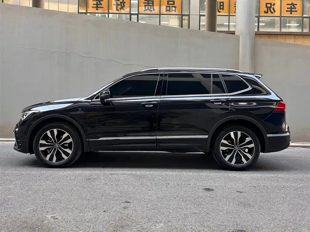Volkswagen Tiguan L 2025 из CN, фото 10