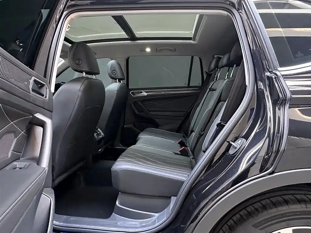 Volkswagen Tiguan L 2025 из CN, фото 7
