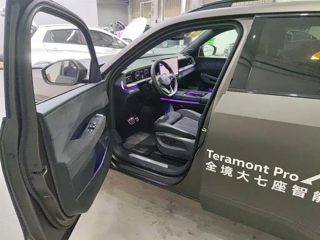 Volkswagen Teramont 2025 из CN, фото 4